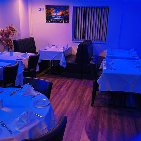 White House Lodge CBG Екстериор снимка