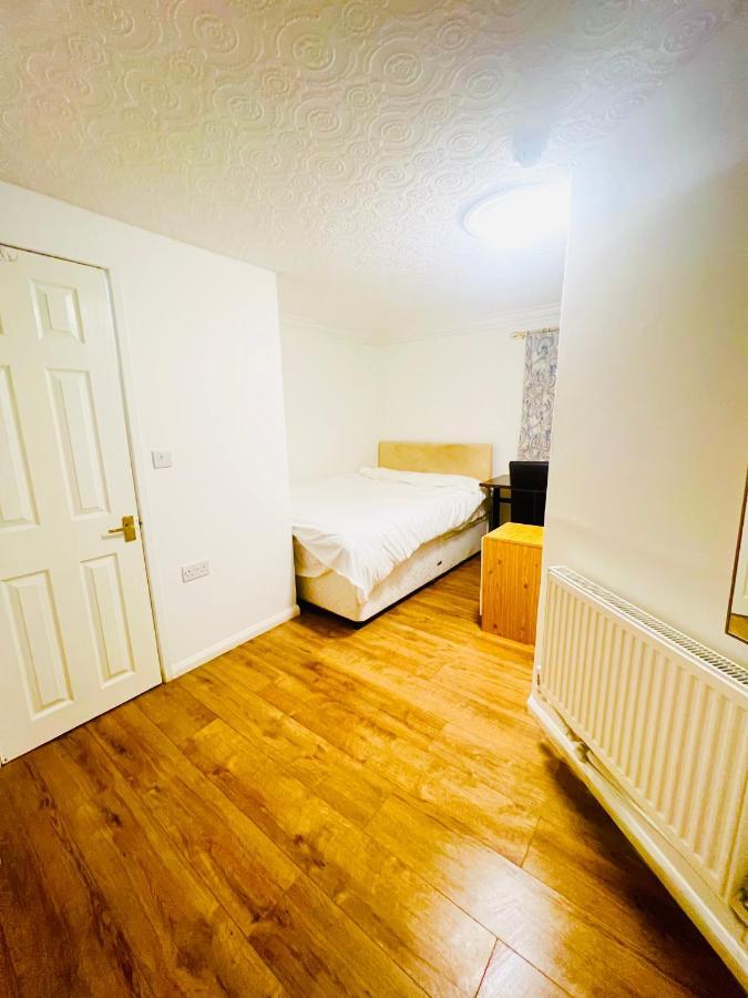 White House Lodge CBG Екстериор снимка